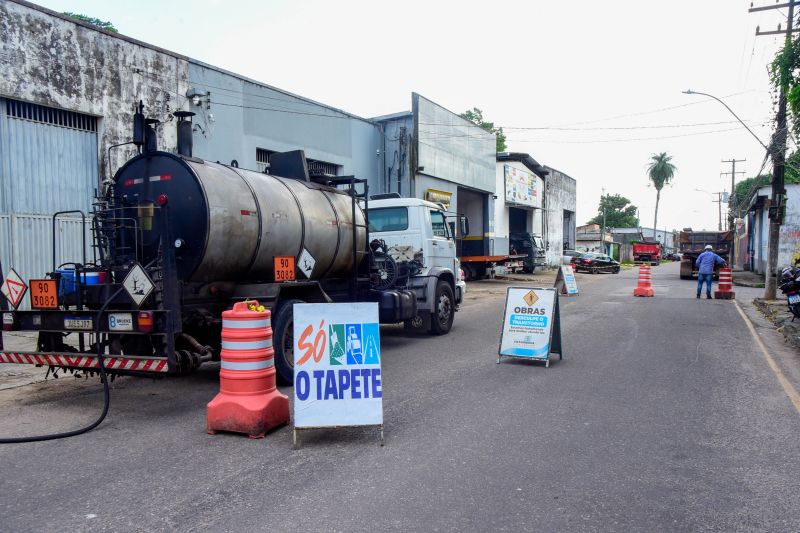 Lançamento do programa Só o Tapete na rua Bom Sossego no bairro Centro