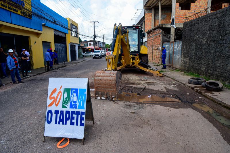 Lançamento do programa Só o Tapete na rua Bom Sossego no bairro Centro