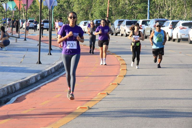 Corrida do projeto Defesa Pessoal para Mulheres (PDP-Mulheres) na Orla do Icuí