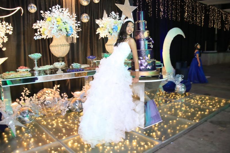 Baile de Debutantes na AABB