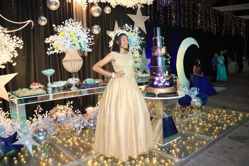 Baile de Debutantes na AABB
