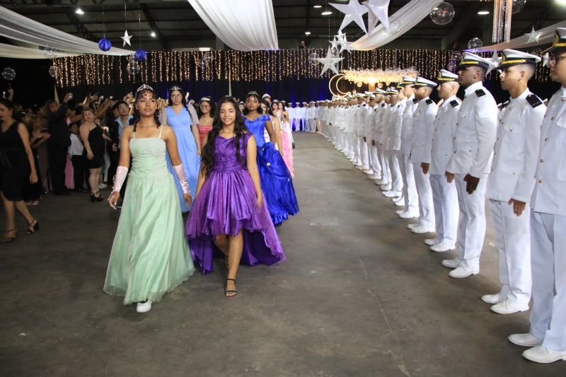 Baile de Debutantes na AABB