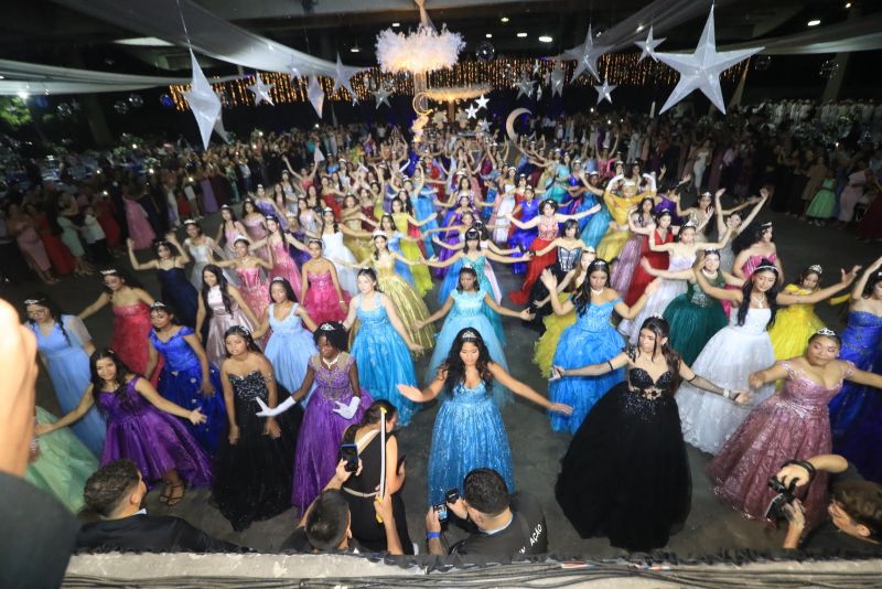 Baile de Debutantes na AABB