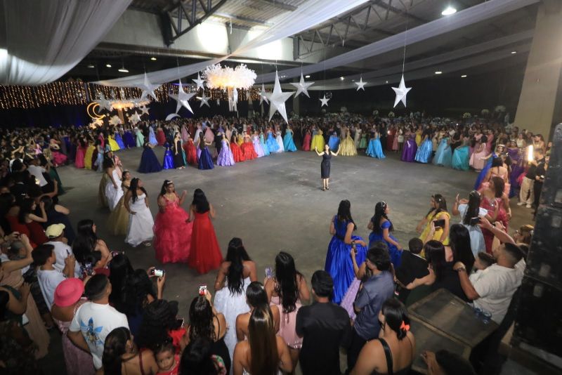Baile de Debutantes na AABB