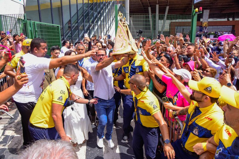 Traslado da imagem peregrina de Nossa Senhora de Nazaré no Castanheira.