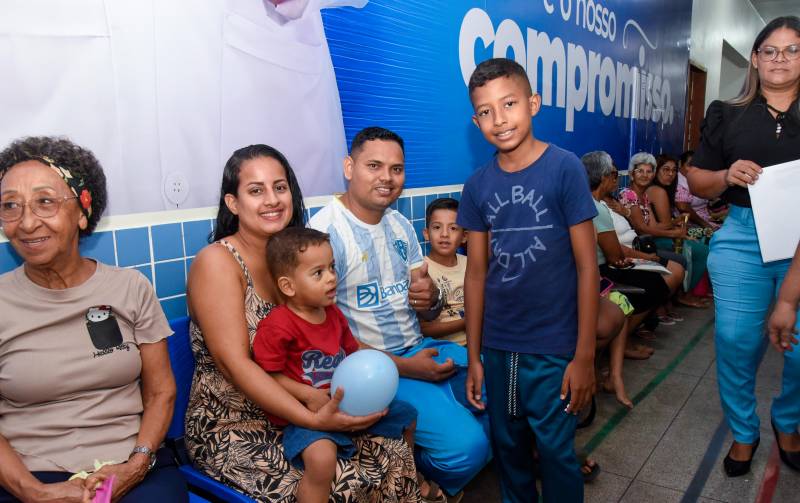 Atendimentos sendo realizados.