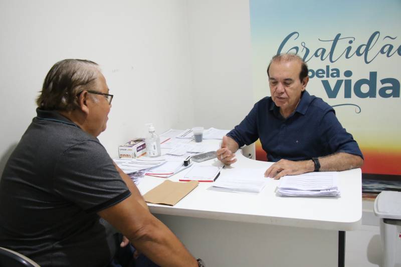 Atendimento sendo realizado.