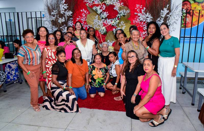 notícia: Amor e dignidade marcam almoço especial para mães acompanhadas pelos CRAS e CREAS de Ananindeua