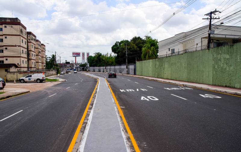 Sinalização semafórica integra as melhorias realizadas na Avenida Hélio Gueiros, no bairro do 40 Horas.