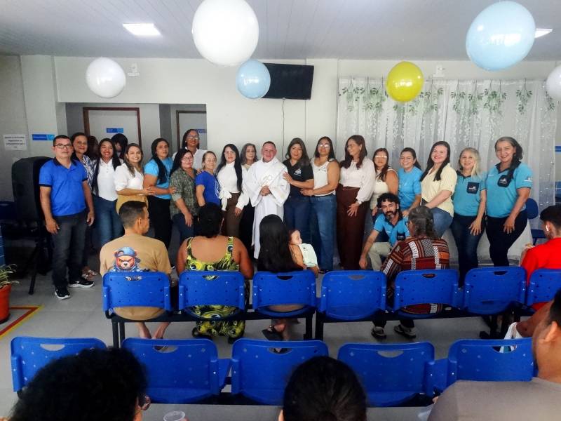 Servidores da Clínica Saúde da Família Deus é Amor. 