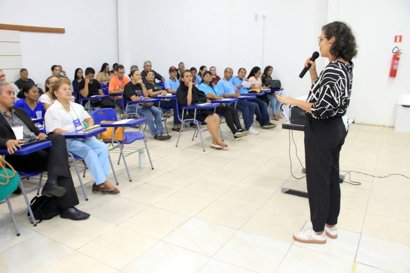 Feirão de empregabilidade, alusiva ao Dia Nacional de Luta da Pessoa com Deficiência. 