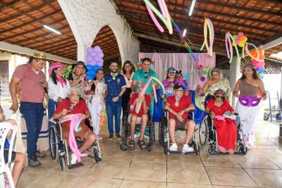 Galeria: Baile de Carnaval do Acolhimento no ILPI