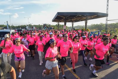 Galeria: ll Corrida das Mulheres com usuários dos CRAS na Orla de Ananindeua