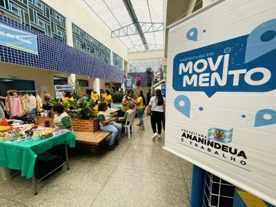 Galeria: Prefeitura em Movimento na Escola Santa Margarida no bairro 40 Horas