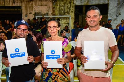 Galeria: Entrega de registro de propriedade na comunidade Nova Jerusalém no Coqueiro
