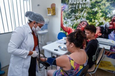 notícia: UBS Helena Barra reforça atendimento nos fins de semana com o programa “Saúde Todo Dia”