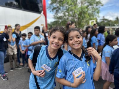 notícia: Visita guiada transforma manhã de alunos em experiência educativa no Parque Vila Maguary