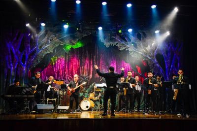 notícia: Açaí Big Band emociona público na celebração de aniversário de dois anos do Parque Cultural Vila Maguary