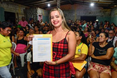 notícia: Sonho da casa regularizada se torna realidade para famílias da Orla de Cristo