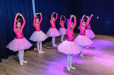 notícia: Dia do Estudante reúne alunos e atividades culturais no CEU das Artes, em Ananindeua